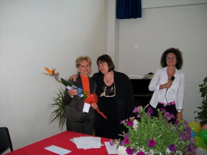 2009 – Istituzione 4 borse di studio