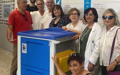 Carrello porta cartelle cliniche per reparto di Ostetricia, ospedale Santa Maria Goretti